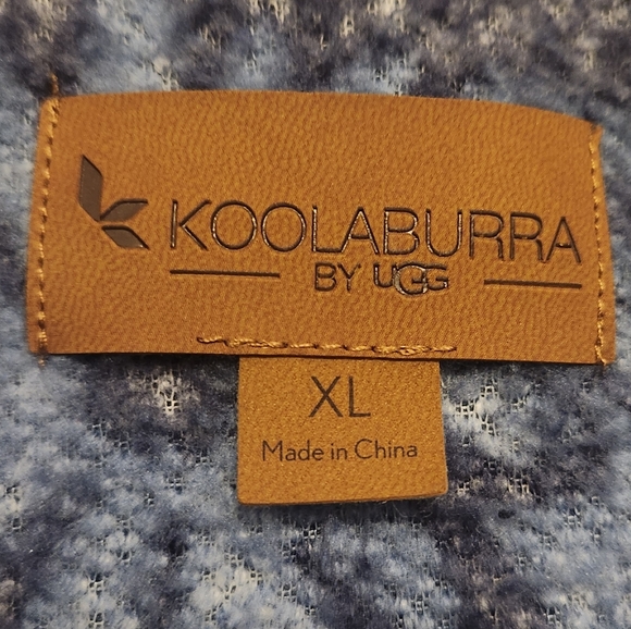 Koolaburra By Ugg Blue Floral Sherpa Hooded Vest Size XL - Picture 8 of 12